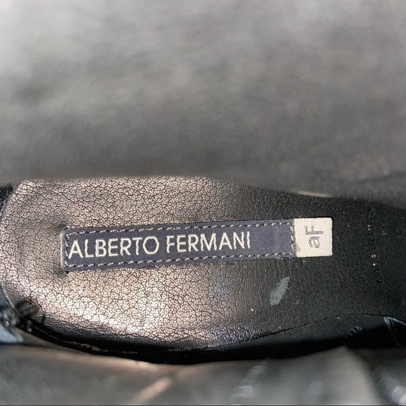 Alberto Fermani Tortora Suede Pointed Toe Ankle Boots - Picture 13 of 14